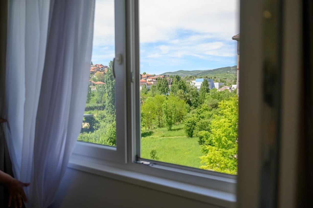 City Nest Apartment Sarajevo Eksteriør bilde